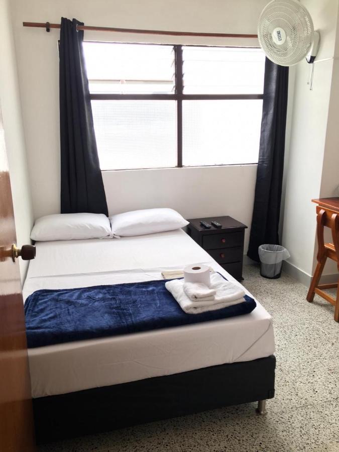 Roomies House By Rincon Homestay