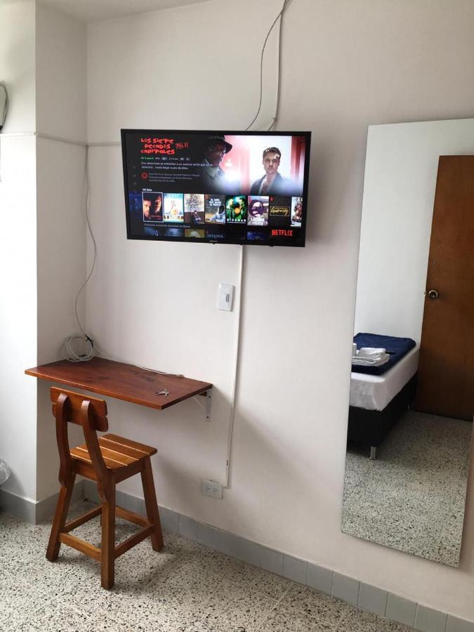 Roomies House By Rincon * Medellin
