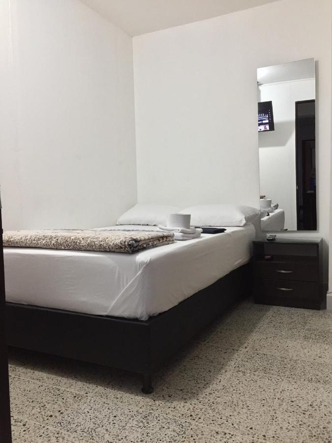 Homestay Roomies House By Rincon