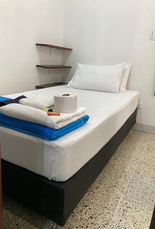 Homestay Roomies House By Rincon Medellin